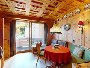 23890857-Ferienwohnung-2-St. Moritz-300x225-3