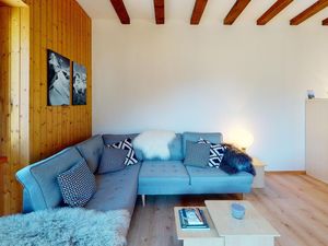 22677679-Ferienwohnung-4-St. Moritz-300x225-3