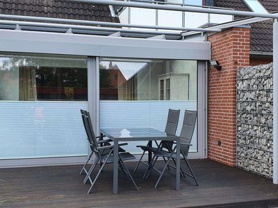 Terrasse mit elektrische Markise