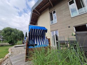 Urlaub mit Strandkorb auf der eigenen Terrasse