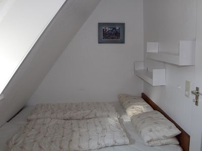 2. Schlafzimmer