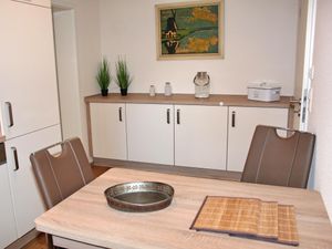 19327018-Ferienwohnung-3-St. Peter-Ording-300x225-5