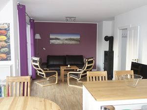 22012447-Ferienwohnung-5-St. Peter-Ording-300x225-4