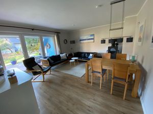 21990471-Ferienwohnung-4-St. Peter-Ording-300x225-3