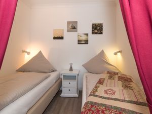 21881229-Ferienwohnung-3-St. Peter-Ording-300x225-2