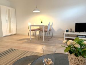 23872856-Ferienwohnung-2-St. Peter-Ording-300x225-3