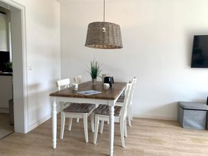 23872882-Ferienwohnung-4-St. Peter-Ording-300x225-1