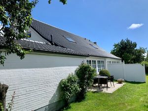 23872924-Ferienwohnung-3-St. Peter-Ording-300x225-4