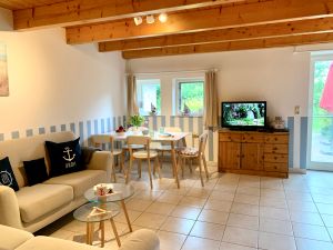 23872933-Ferienwohnung-4-St. Peter-Ording-300x225-3