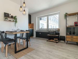 23967553-Ferienwohnung-4-St. Peter-Ording-300x225-1