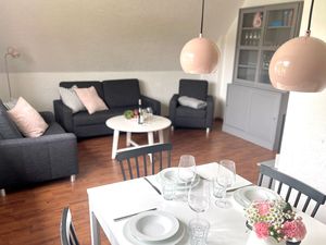 23980547-Ferienwohnung-6-St. Peter-Ording-300x225-0