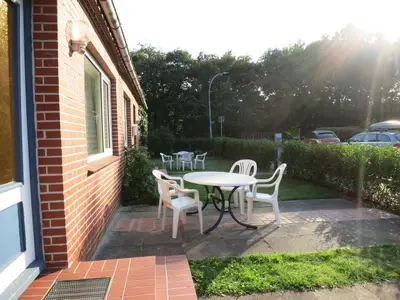 Geschützte Sonnenterrasse