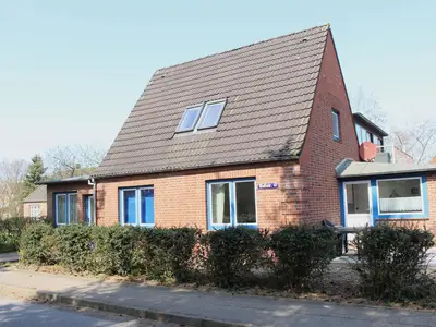 Willkommen in der Waldstraße