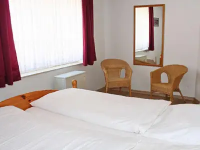 Ablagemöglichkeit im Schlafzimmer