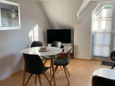 Wohnraum mit Essplatz