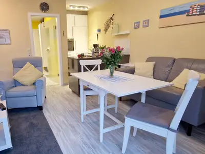 Wohn- und Essbereich