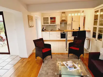 Ferienwohnung -Seesternchen-EG-Wohn-Küche 1-In San