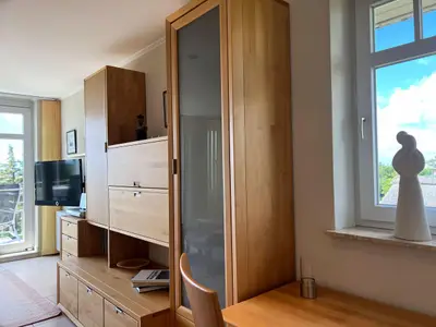 Wohnschrank