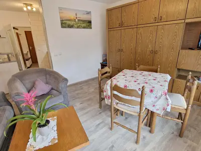 Wohnbereich mit Schrankbett