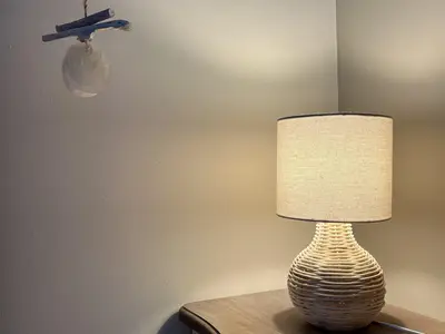 Gemütlichkeit über diverse Lichtpunkte im Zimmer