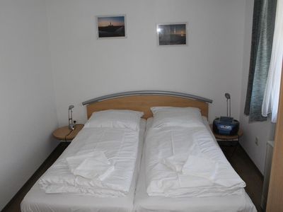 Schlafzimmer.