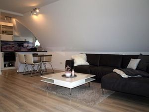 19326795-Ferienwohnung-3-St. Peter-Ording-300x225-3