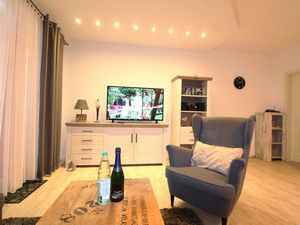 21710841-Ferienwohnung-2-St. Peter-Ording-300x225-2