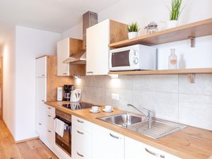 13767139-Ferienwohnung-4-St. Primus-300x225-2