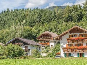 19380294-Ferienwohnung-4-St. Wolfgang im Salzkammergut-300x225-1