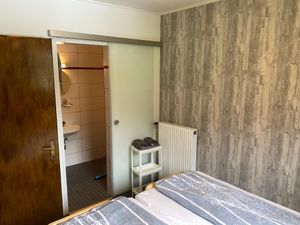 24016237-Ferienwohnung-2-Stall-300x225-3