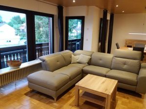 22024699-Ferienwohnung-4--300x225-1