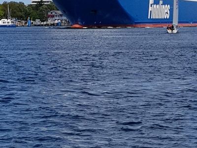 Finnlines vor dem Maritim