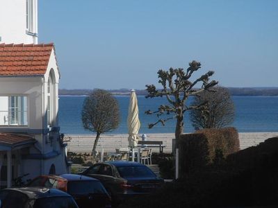 Seitlicher Meerblick der Wohnung