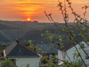 Sonnenuntergang über dem Sayntal