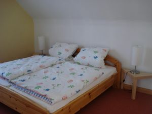 21477683-Ferienwohnung-2--300x225-1