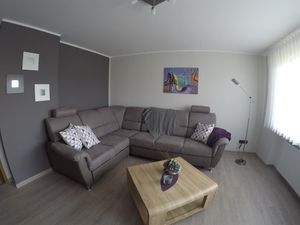 19250340-Ferienwohnung-2--300x225-4