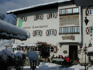 Gasthof im Winter