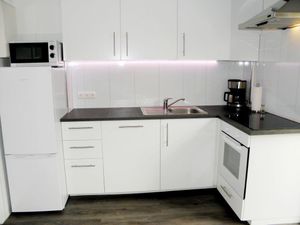 21675291-Ferienwohnung-4--300x225-5