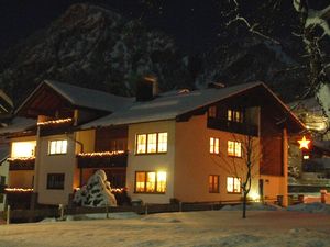 Ferienhaus Wille - Hausansicht im Advent