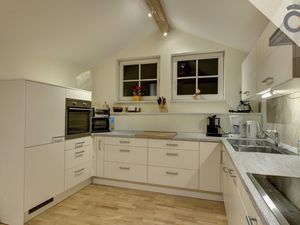 21679755-Ferienwohnung-6--300x225-2