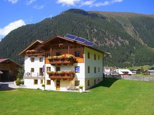 Haus Lärchenwald im Sommer