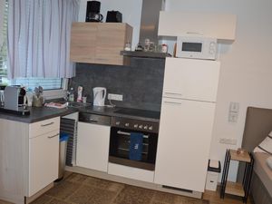 18298189-Ferienwohnung-3--300x225-5