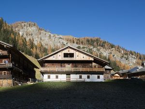 Giatla Haus, Kalkstein, Foto ┬® Lukas Schaller