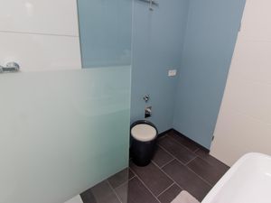 22095461-Ferienwohnung-2--300x225-4