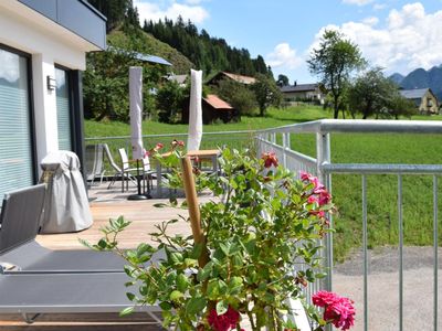 Terrasse mit freiem Blick auf Berge