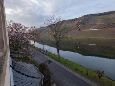 Blick auf Sonnenuhr