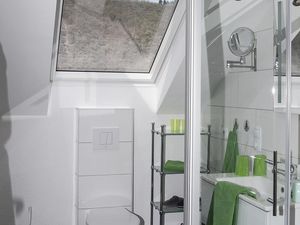 22373479-Ferienwohnung-2--300x225-4