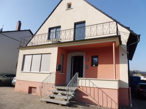 22306233-Ferienwohnung-4--300x225-0