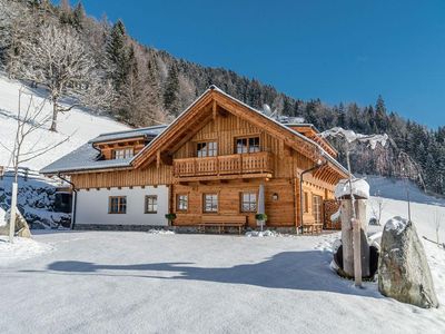 Traditionelle Gemütlichkeit im Winterurlaub erlebe