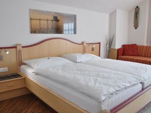 22358899-Ferienwohnung-6--300x225-2